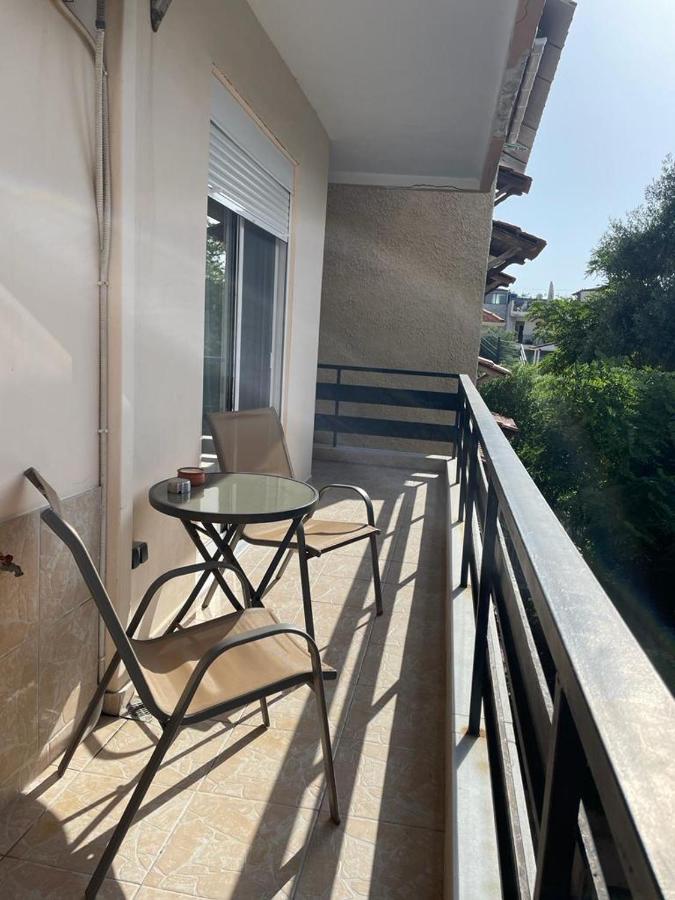 Apartment By The Beach Néoi Epivátai Ngoại thất bức ảnh